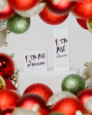 Mi már ünnepi ruhába öltöztettük a termékeinket – és Ön? ✨🎄 Már áll a karácsonyfa otthon, vagy még csak most készül...